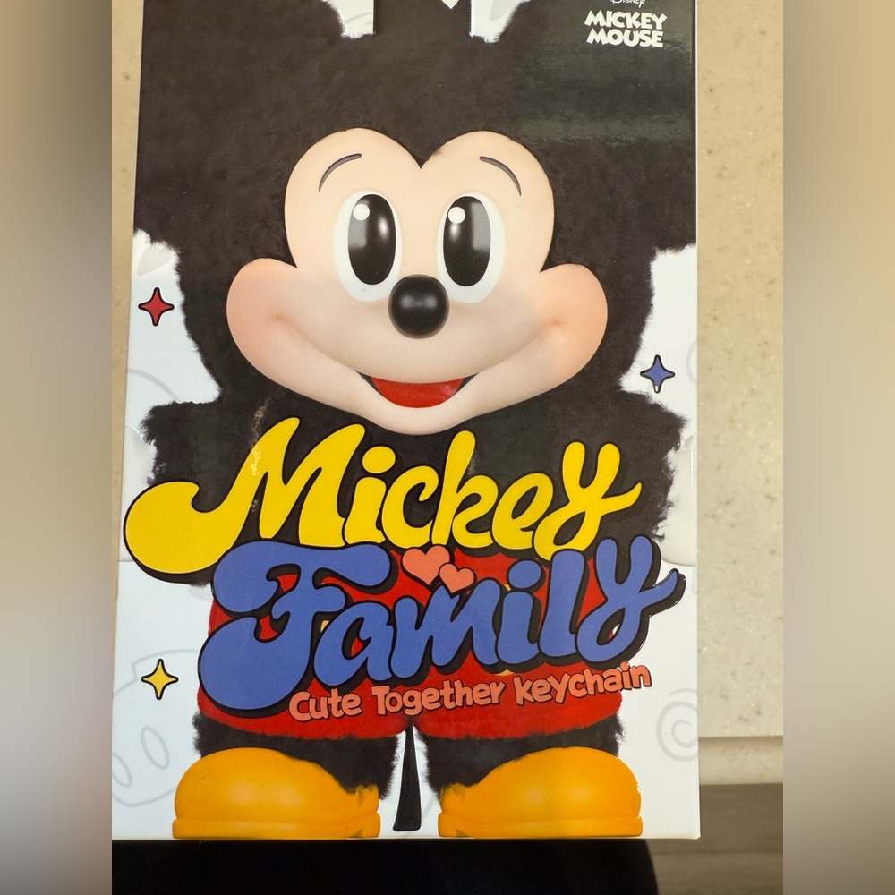 POP MART Mickey Family Cute Together Keychain PLUTO